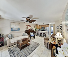 Island Escape - AC, Pool, Hot Tub - Steps to Sand condo