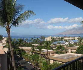 Kihei Akahi D604 condo