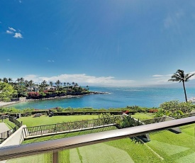 Honokeana Bay Retreat with Pool & Ocean-View Balcony condo