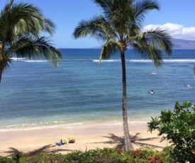 305 Lahaina Shores Oceanfront Studio