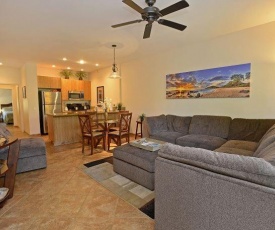 Grand Champions 49, 2 Bedrooms, Spacious Lanai, Remodeled, Pool, Sleeps 4