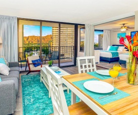 Beautifully Remodeled 11th Floor Waikiki Condo with Diamond Head View, Parking, WiFi - Close to Beach