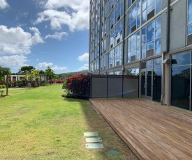 HAWAII KAI 2BD/FREE PARKING