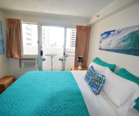 Kuhio Village 810A KING Studio, Waikiki Ocean View!