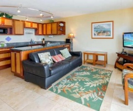 Sea View Condos at the Waikiki Banyan - Free Parking!