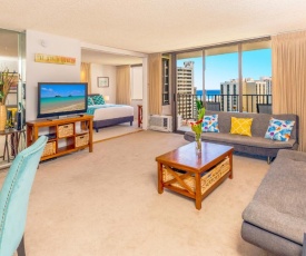 21st Floor with Panoramic Ocean Views | 1 Block to Beach | Free Parking & WIFI