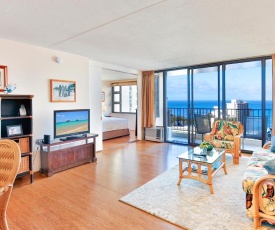 Beautiful 28th Floor with Panoramic Ocean Views | 1 Block to Beach | Free Parking & WIFI