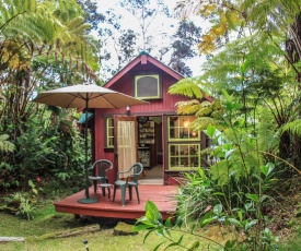 Ferny Hollow: Romantic Rainforest Cottage